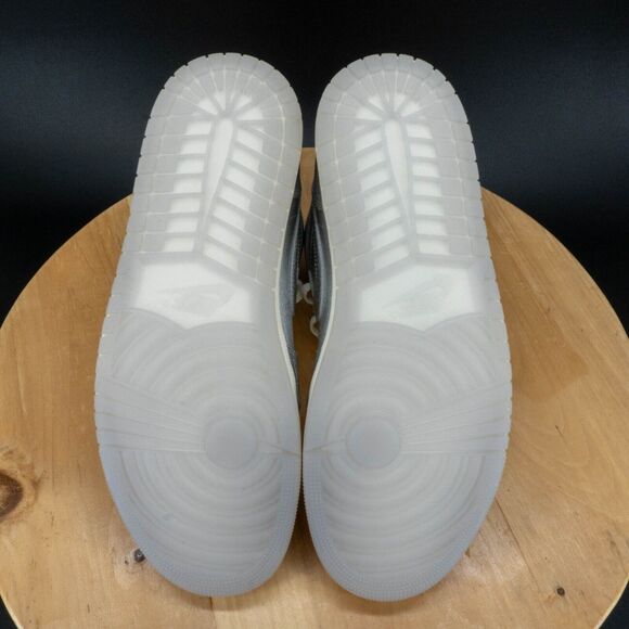 Womens 11.5 / Mens 10 - Nike Air Jordan 1 Retro High OG Shoes Chrome Sneakers - Picture 8 of 10